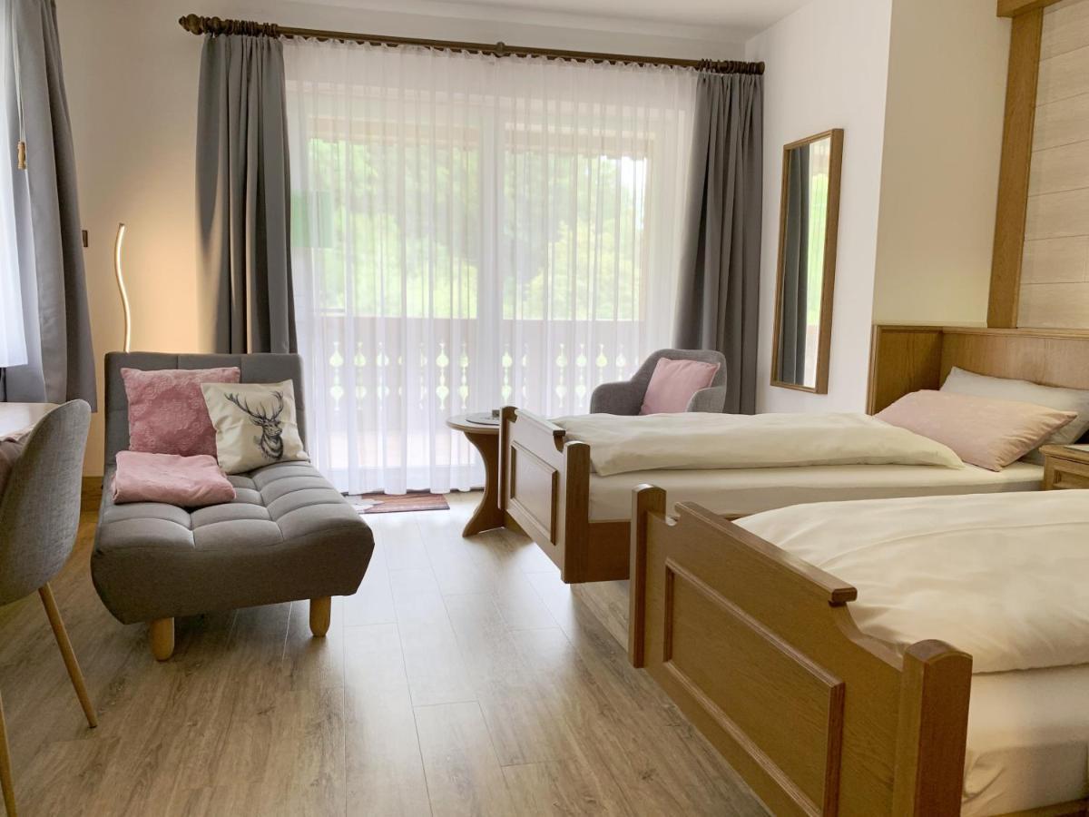 Landhotel Untere Kapfenhardter Muehle Unterreichenbach Dış mekan fotoğraf