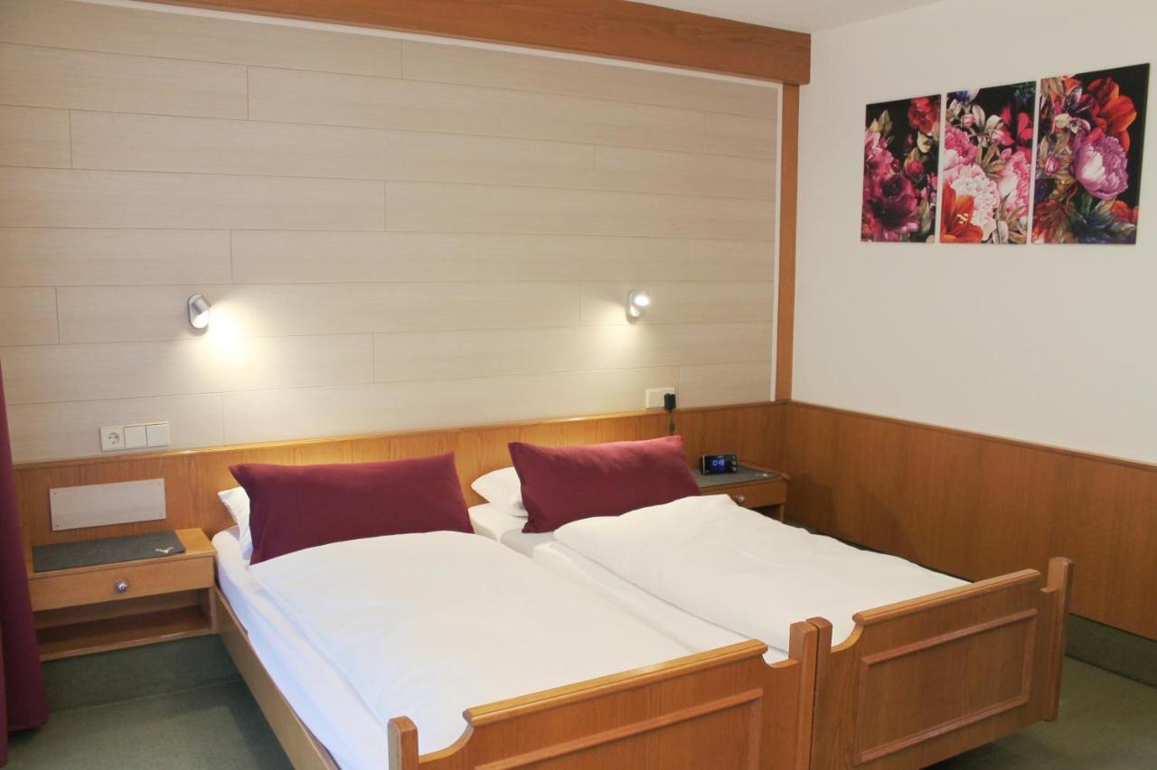 Landhotel Untere Kapfenhardter Muehle Unterreichenbach Dış mekan fotoğraf