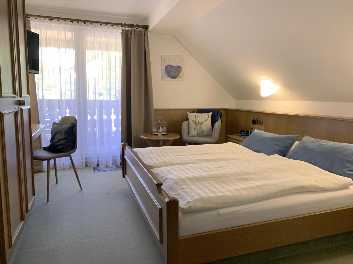Landhotel Untere Kapfenhardter Muehle Unterreichenbach Dış mekan fotoğraf