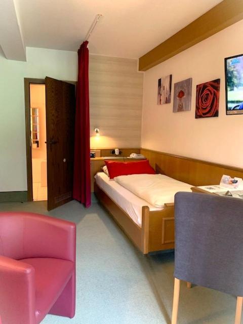 Landhotel Untere Kapfenhardter Muehle Unterreichenbach Dış mekan fotoğraf