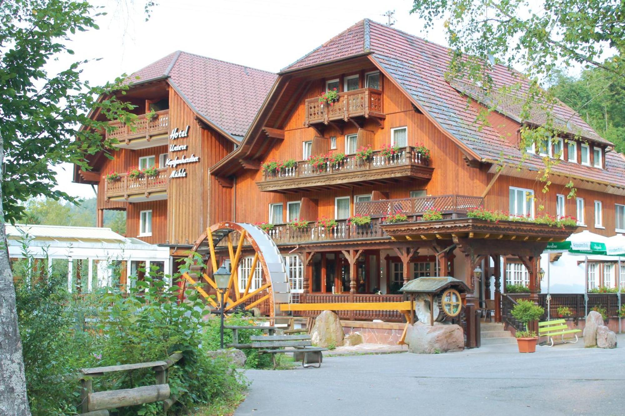 Landhotel Untere Kapfenhardter Muehle Unterreichenbach Dış mekan fotoğraf