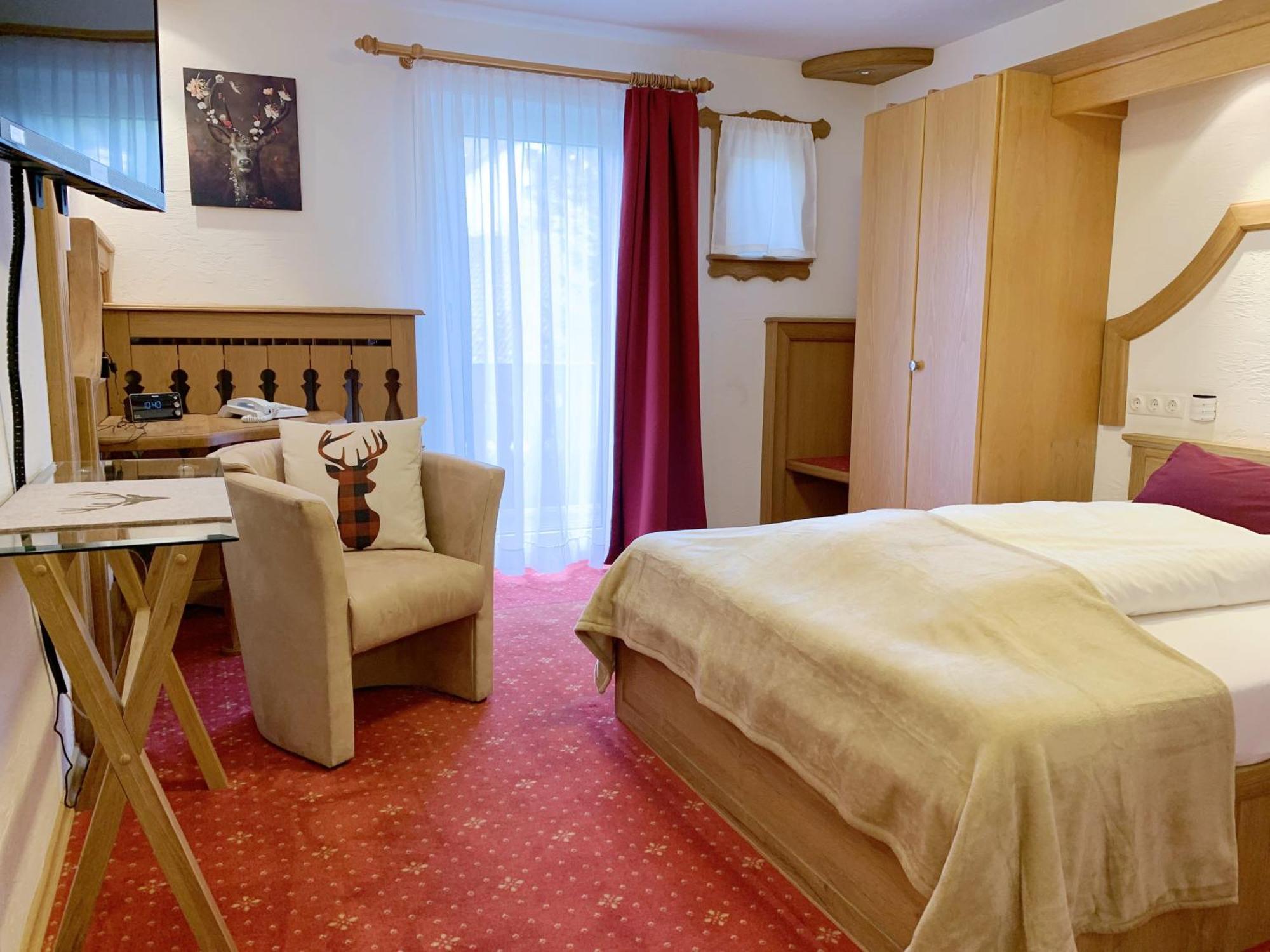 Landhotel Untere Kapfenhardter Muehle Unterreichenbach Dış mekan fotoğraf