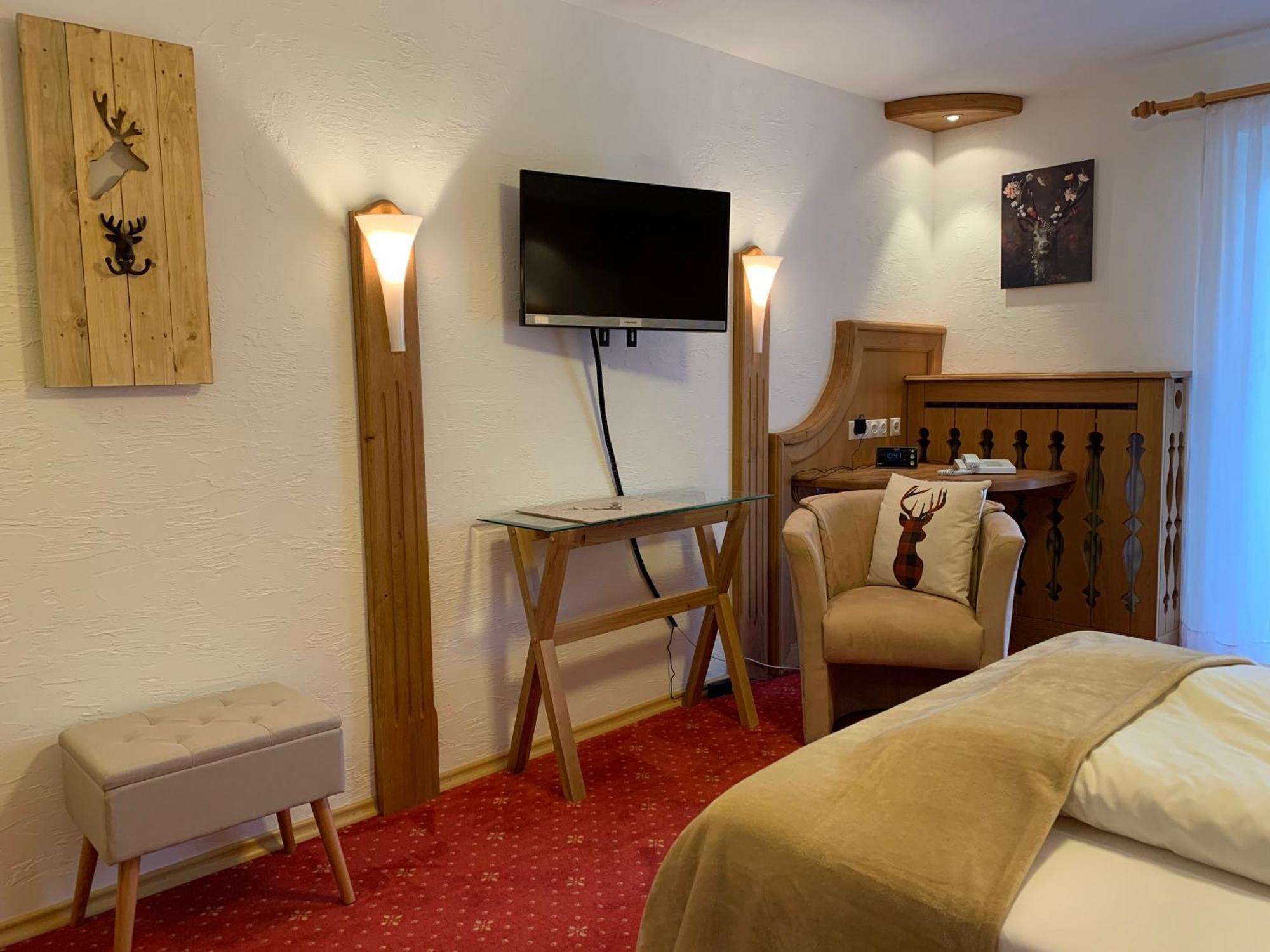 Landhotel Untere Kapfenhardter Muehle Unterreichenbach Dış mekan fotoğraf