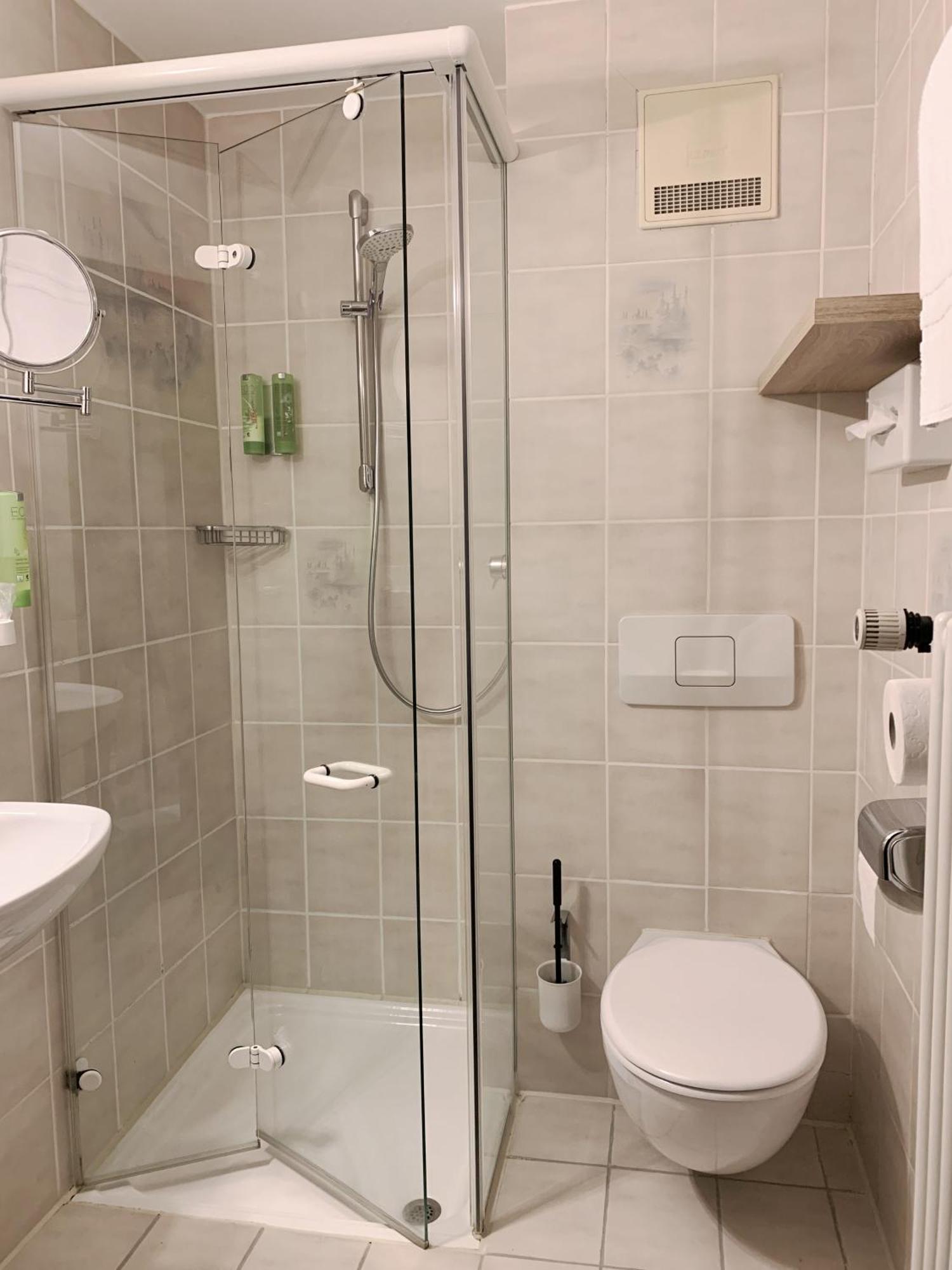Landhotel Untere Kapfenhardter Muehle Unterreichenbach Dış mekan fotoğraf